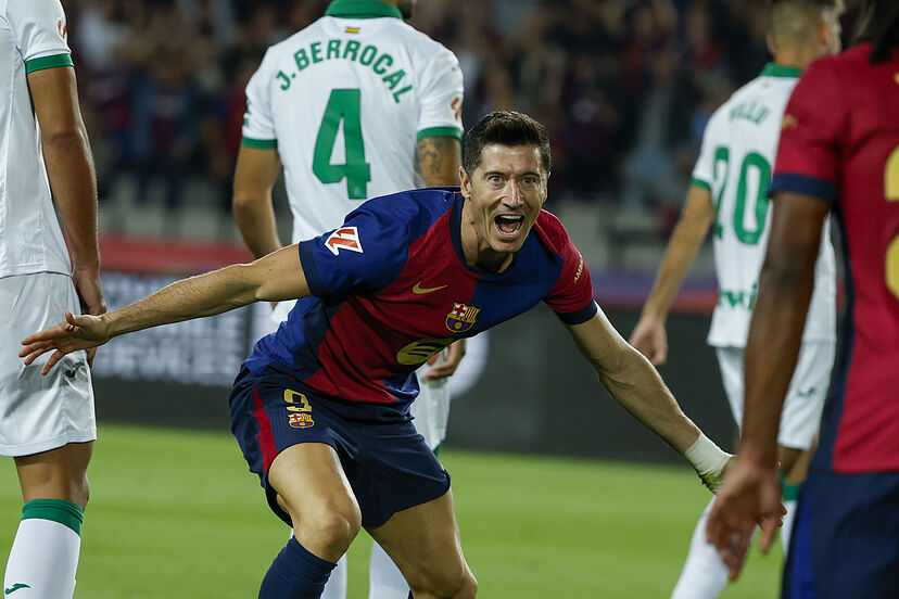 Barca 1-0 Getafe Lại là anh, Lewy! 2