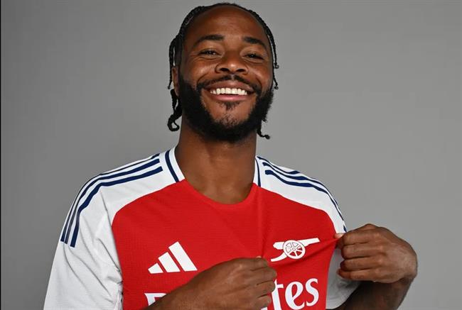 Raheem Sterling cap ben Arsenal o He 2024